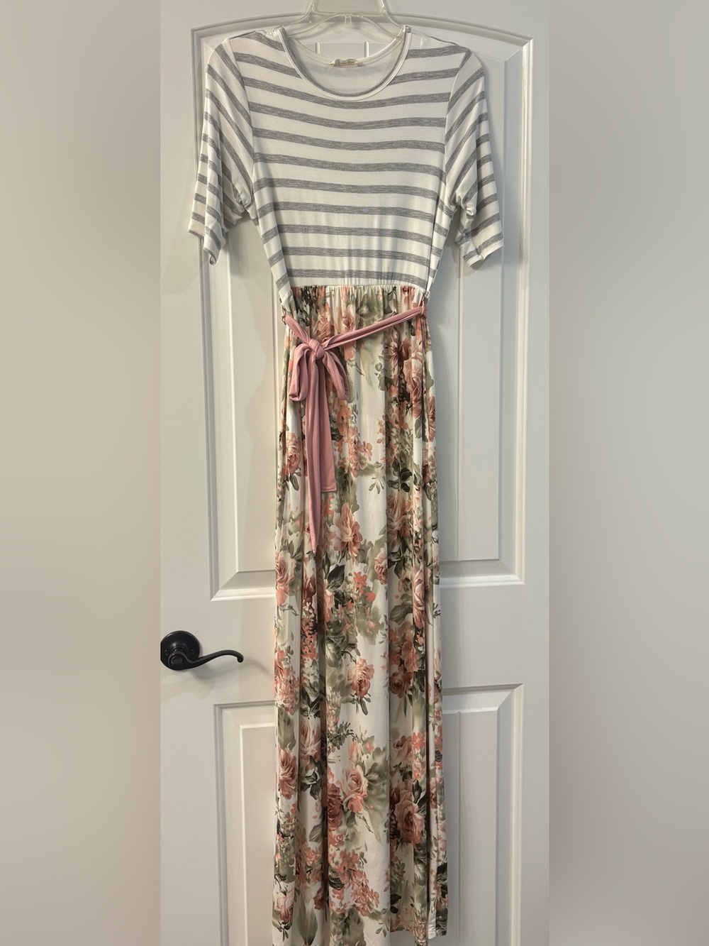 Beeson River PinkBlush Maternity Floral Maxi Dress Medium